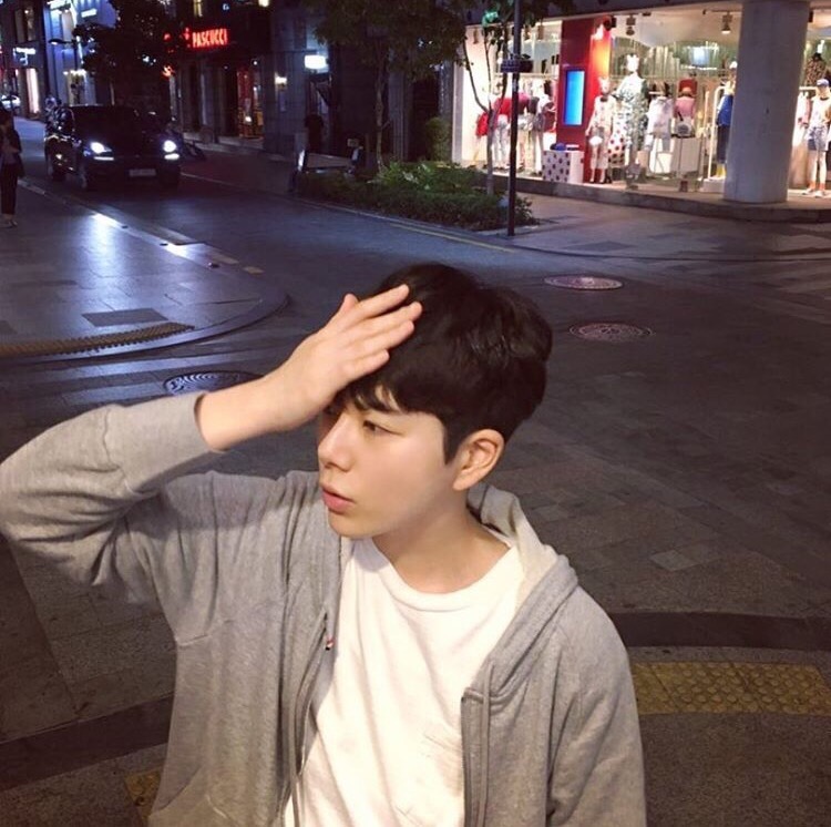 汤友苑福