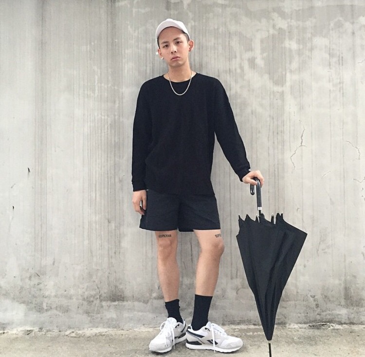 单于霄萱华