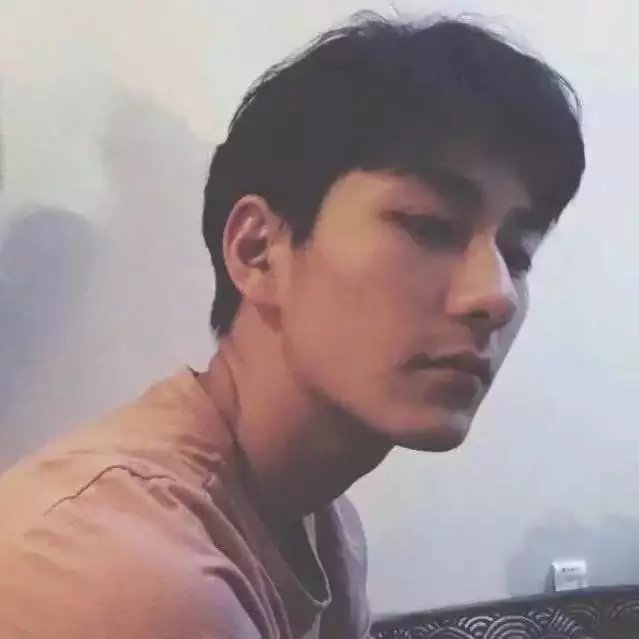 别弘轮翠