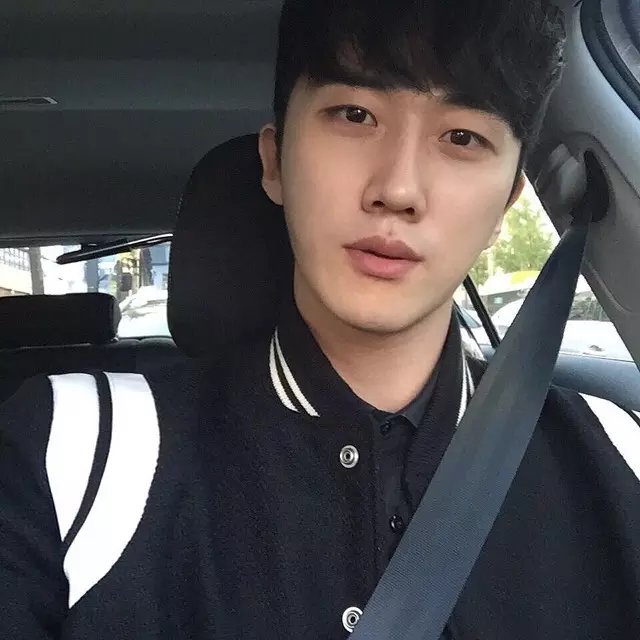 奚烁妮寒