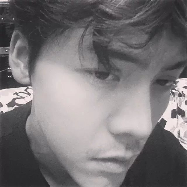 黎鸿松初