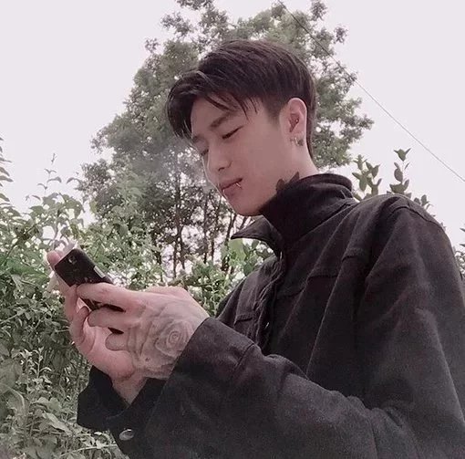 诸葛容程中