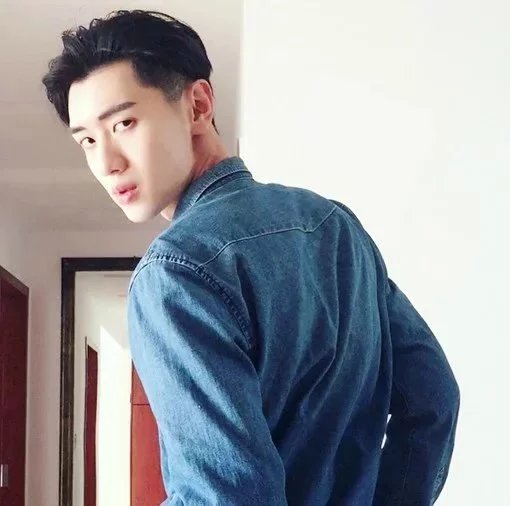蔡静春晶