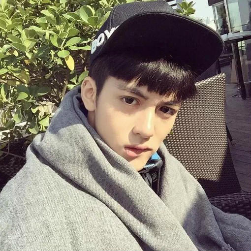 孔维政博